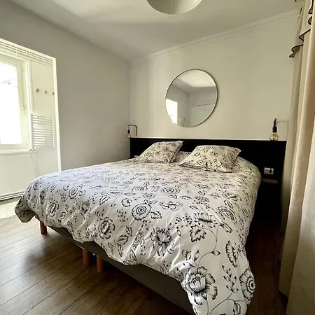 Elegante Maison Avec Piscine Szálloda